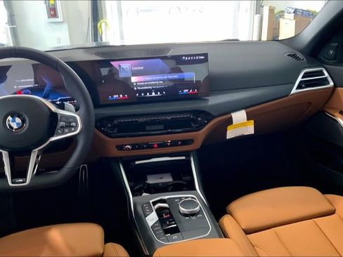 New 2026 BMW 330i Sedan w/ M Sport Package image 6