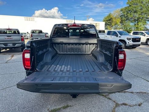 New 2025 GMC Canyon AT4 w/ AT4X Package image 36