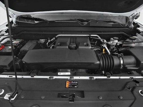 New 2026 Chevrolet Colorado LT image 8