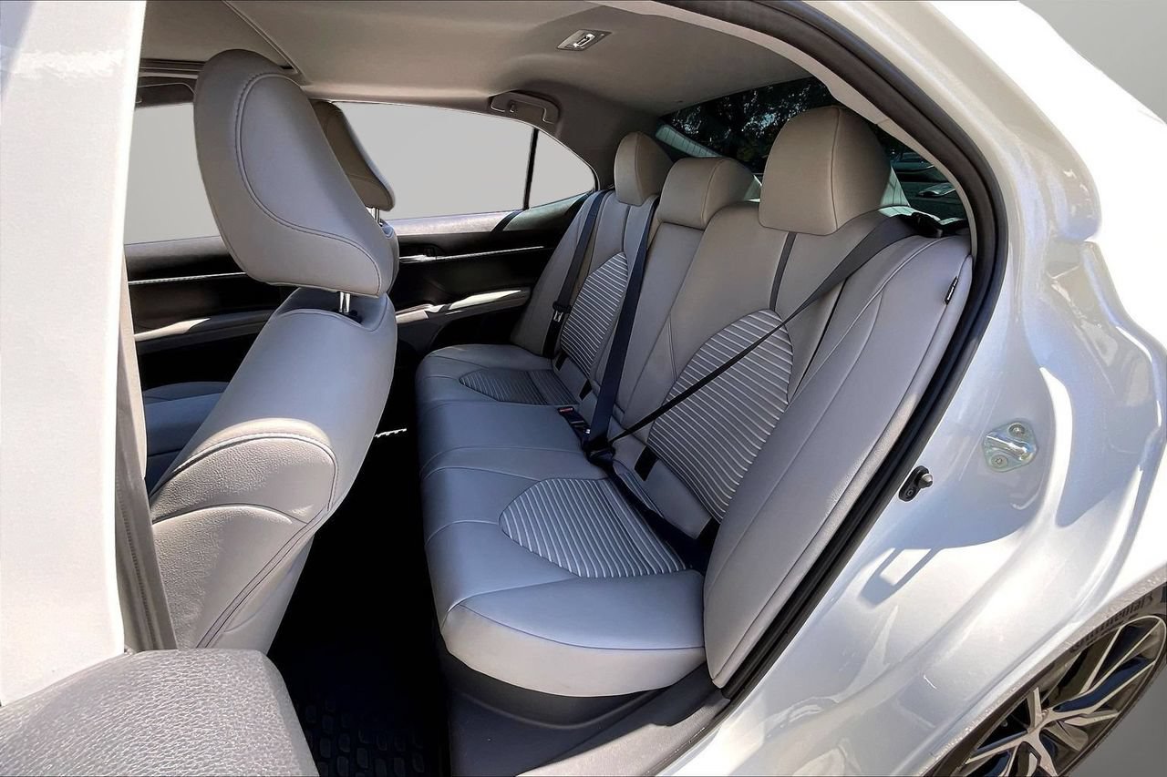 Used 2024 Toyota Camry SE w/ Audio Upgrade Package FWD image 22