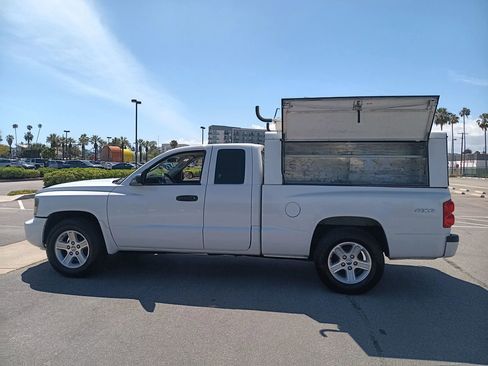Used 2011 Dodge Dakota Big Horn w/ Skid Plate Group AWD/4WD image 7