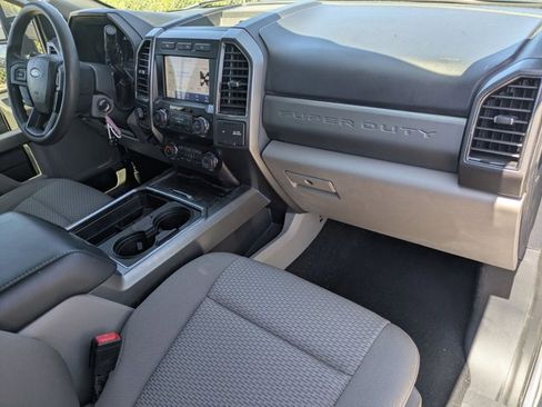 Used 2022 Ford F250 XLT w/ XLT Premium Package AWD/4WD image 17