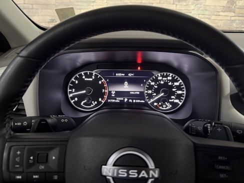 Certified 2025 Nissan Rogue SV image 15