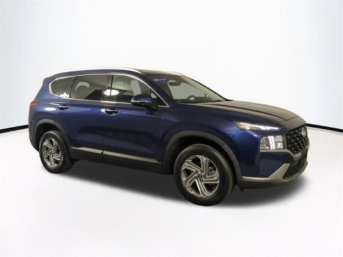 Used 2023 Hyundai Santa Fe SEL image 2