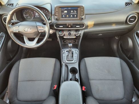 Used 2018 Hyundai Kona SEL AWD/4WD image 32