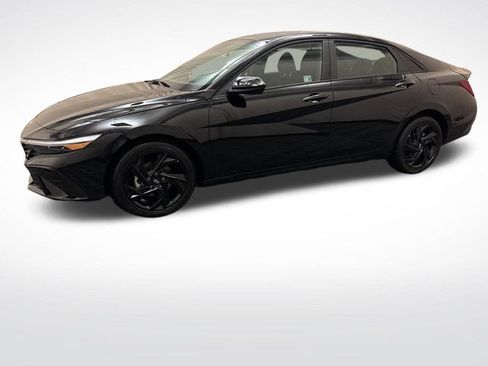 New 2026 Hyundai Elantra Sport FWD image 7