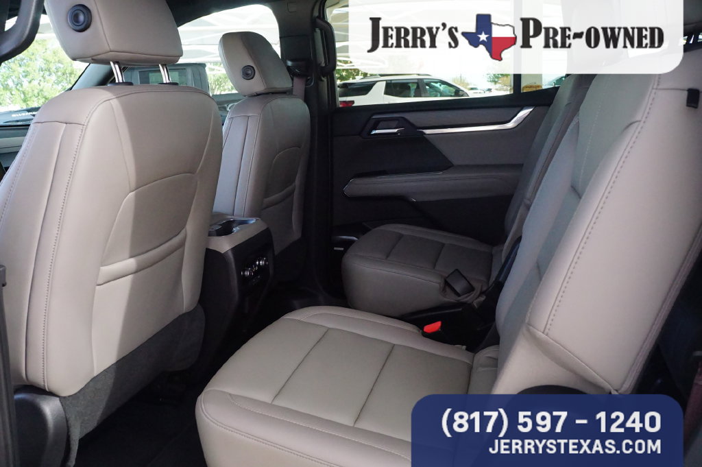 Used 2026 GMC Acadia Elevation w/ Elevation Premium Package AWD/4WD image 19