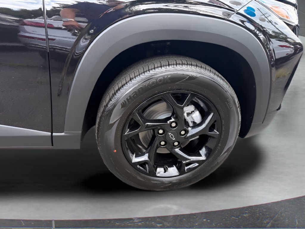 New 2026 Chevrolet Trax LT w/ Driver Confidence Package FWD image 13