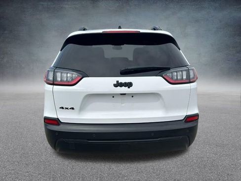 Used 2023 Jeep Cherokee Altitude Lux image 4