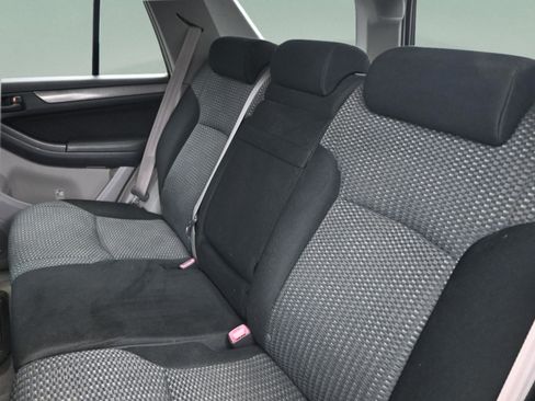 Used 2007 Toyota 4Runner SR5 RWD image 32