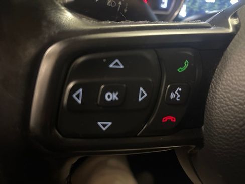 Used 2021 Jeep Wrangler Sport AWD/4WD image 23