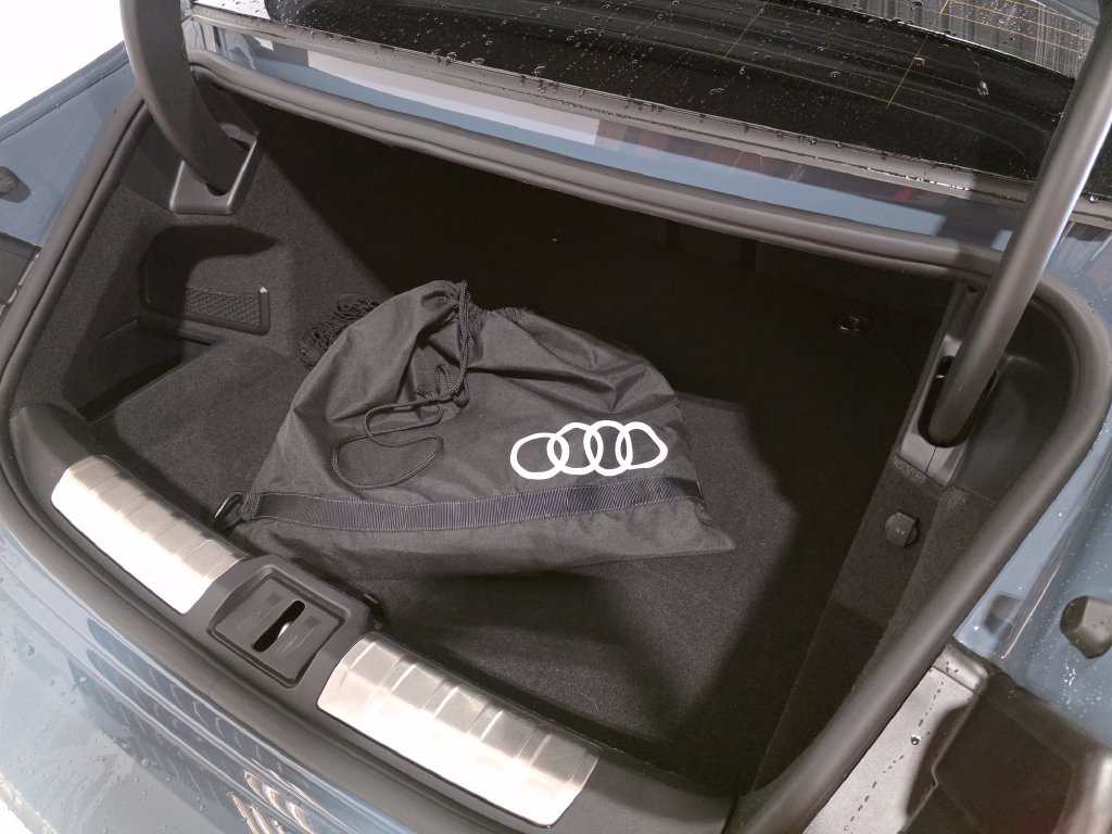 Certified 2023 Audi e-tron GT Prestige AWD/4WD image 9