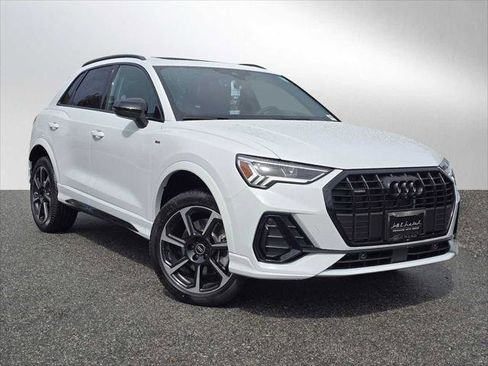 New 2025 Audi Q3 2.0T Premium Plus image 1