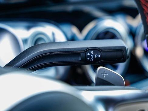 Used 2023 Mercedes-Benz GLB 250 4MATIC image 20