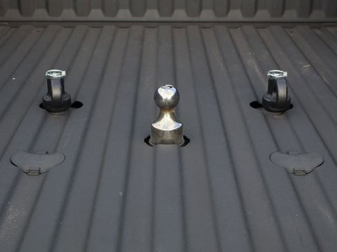 Certified 2025 GMC Sierra 2500 Denali Ultimate image 30