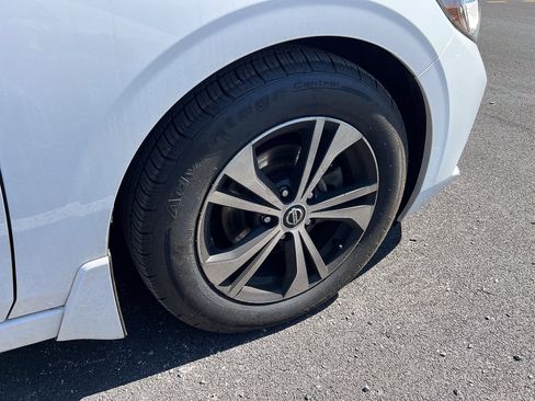 Used 2021 Nissan Sentra SV FWD image 6