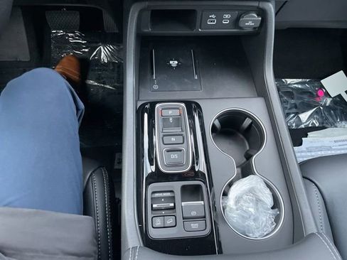 New 2025 Honda Pilot EX-L image 24