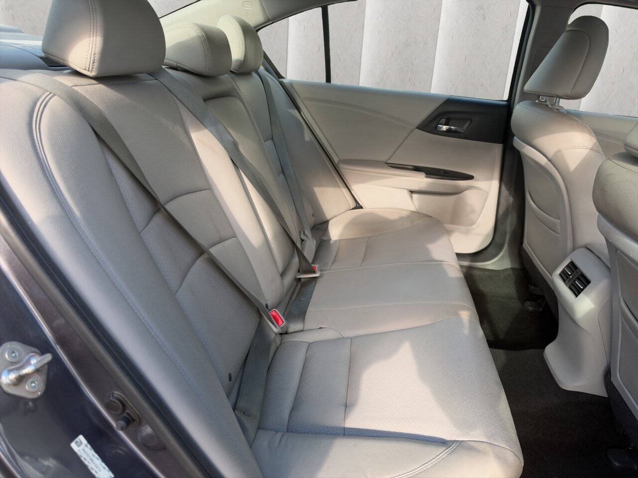 Used 2014 Honda Accord EX-L image 14