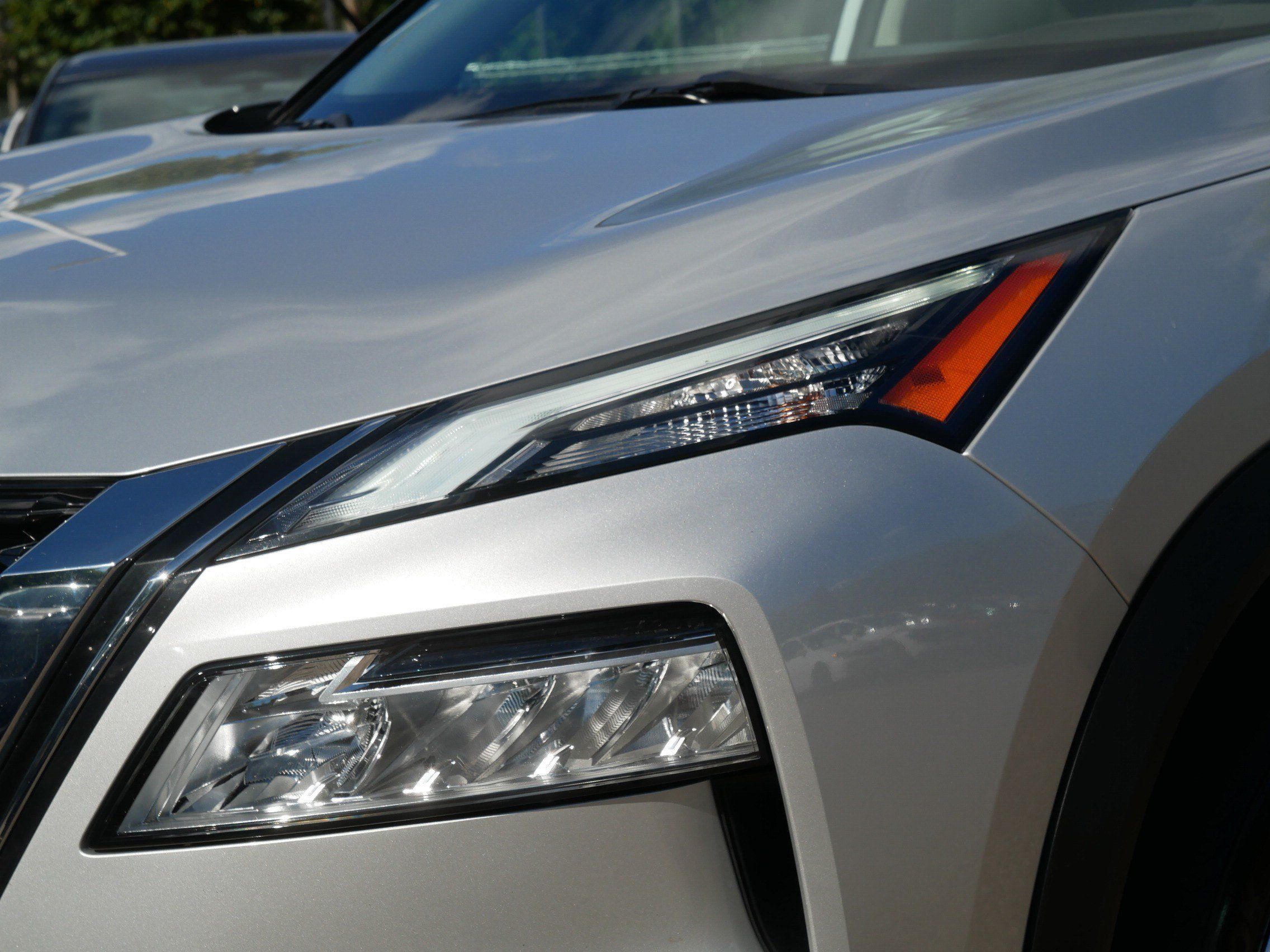 Certified 2023 Nissan Rogue SV w/ SV Premium B Package AWD/4WD image 16