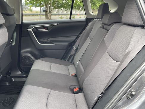 Used 2024 Toyota RAV4 XLE w/ Weather Package AWD/4WD image 15