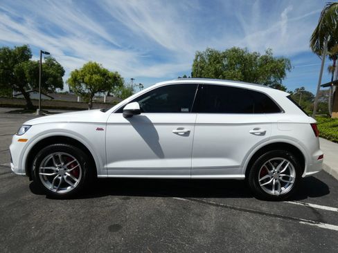 Used 2020 Audi Q5 e Premium Plus image 14