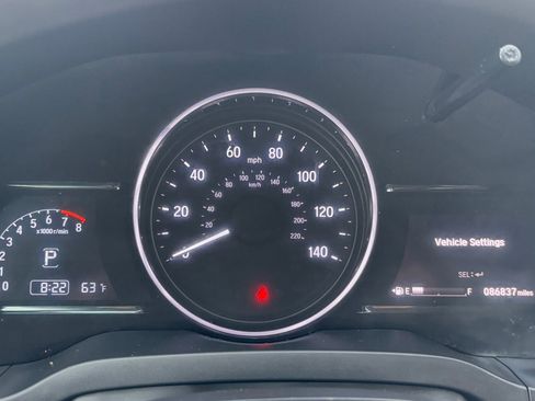 Used 2021 Honda HR-V EX image 16