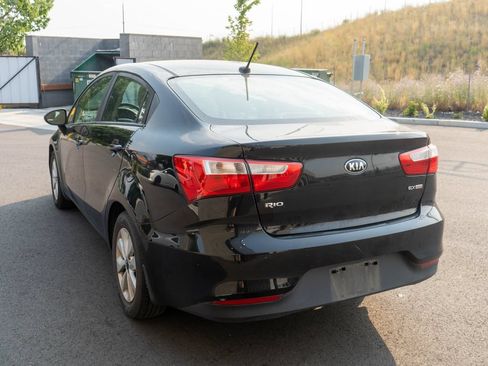 Used 2016 Kia Rio EX FWD image 5