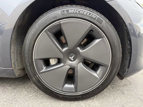 Used 2023 Tesla Model 3 Standard Range image 26