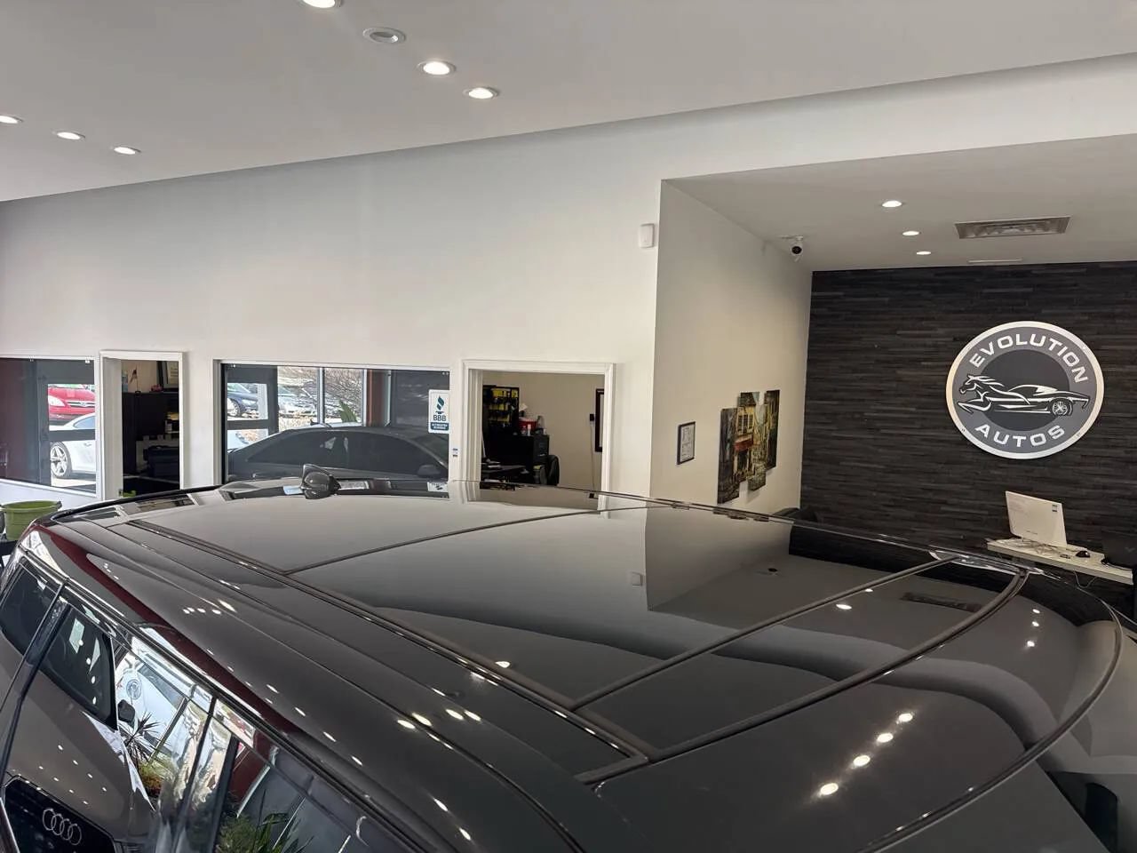 Used 2018 Land Rover Range Rover Sport Supercharged AWD/4WD image 12