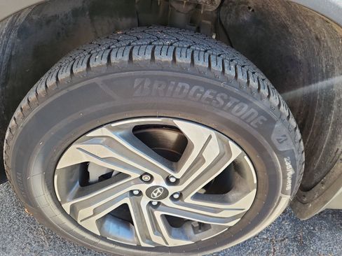 Used 2022 Hyundai Santa Fe SEL w/ Convenience + Premium Package image 16