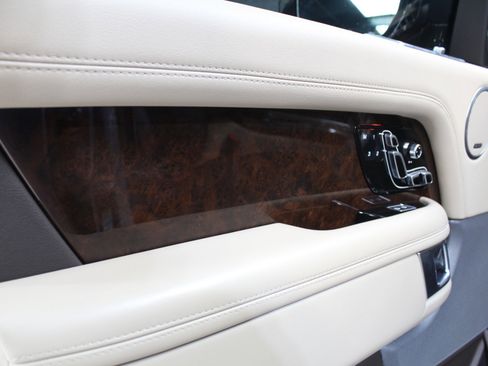 Used 2021 Land Rover Range Rover Westminster Edition image 35