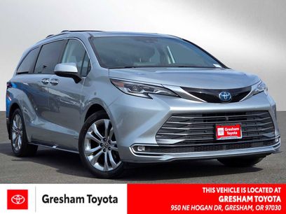 Used 2021 Toyota Sienna Platinum