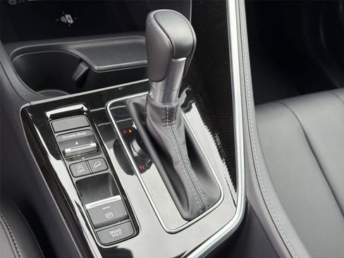 Used 2025 Acura ADX AWD image 18