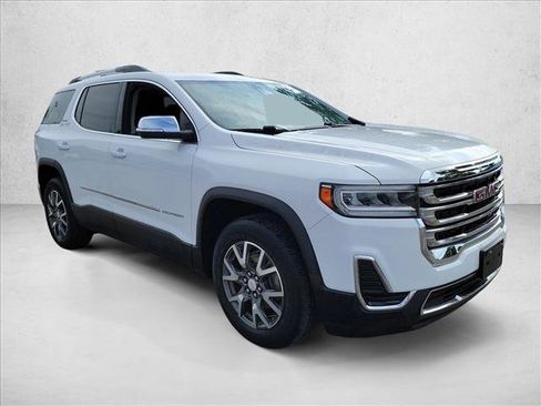 Used 2020 GMC Acadia SLE w/ Driver Convenience Package FWD image 3