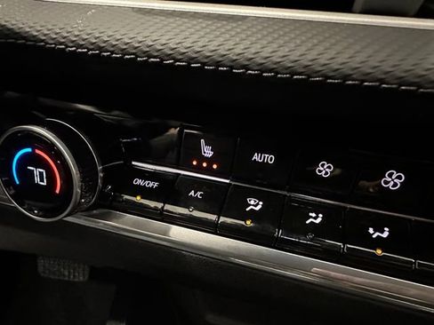 New 2026 Chevrolet Equinox LT image 13