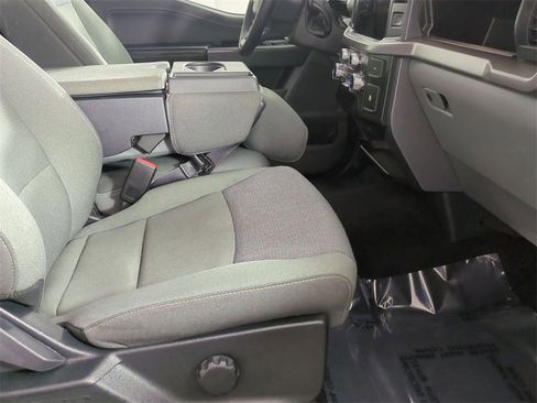 Used 2025 Ford F150 XLT w/ Equipment Group 301A Standard image 25