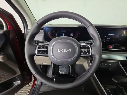 New 2026 Kia Carnival image 26