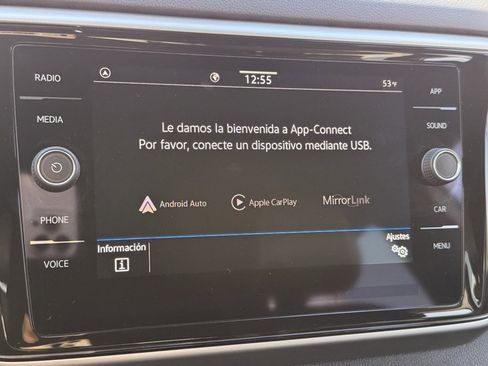 Used 2023 Volkswagen Atlas Cross Sport SE image 8