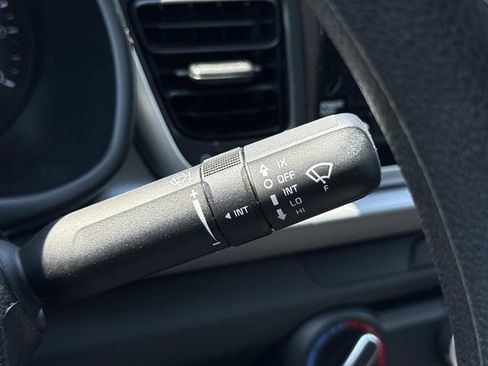Used 2023 Kia Rio LX FWD image 25