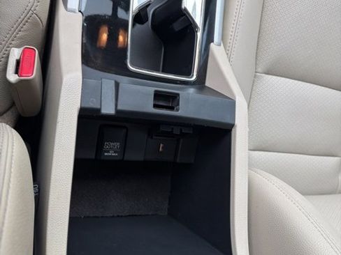 Used 2017 Honda Accord EX-L image 23