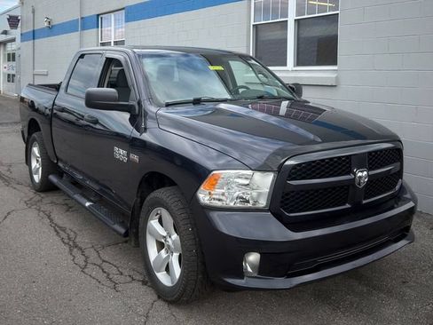 Used 2015 RAM 1500 Express AWD/4WD image 3