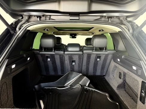 Certified 2023 Land Rover Range Rover SE image 14