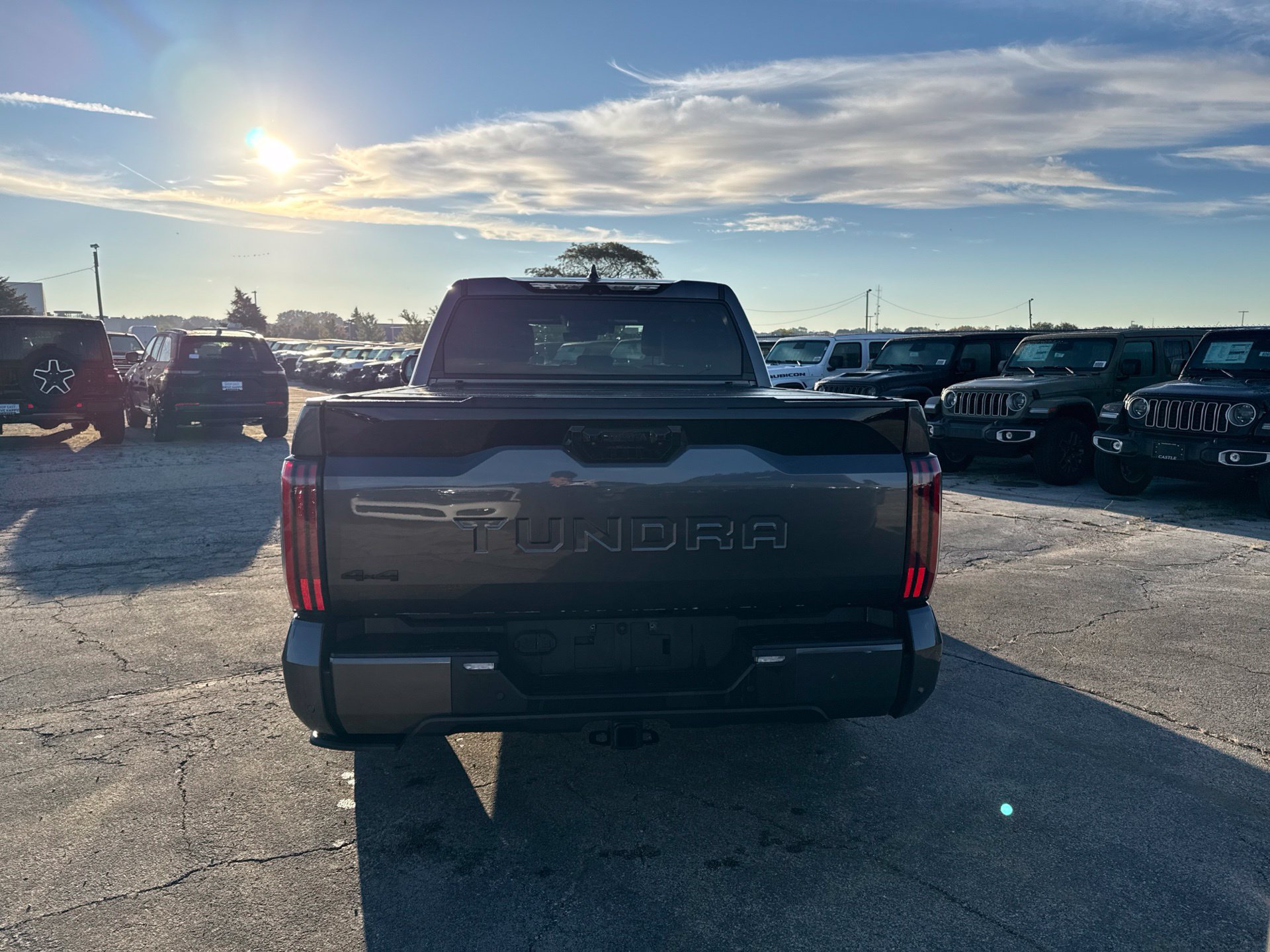 Used 2023 Toyota Tundra Platinum w/ Advanced Package AWD/4WD image 7