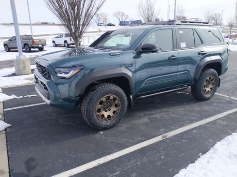 New 2026 Toyota 4Runner Trailhunter image 5