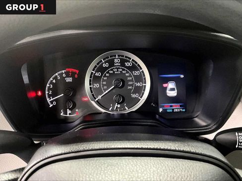 Used 2021 Toyota Corolla LE FWD image 26