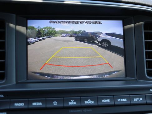 Used 2020 Hyundai Elantra Value Edition w/ Cargo Package (C1) FWD image 25