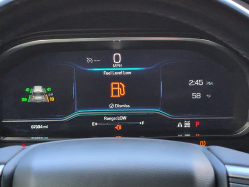 Used 2023 Chevrolet Suburban Z71 image 18