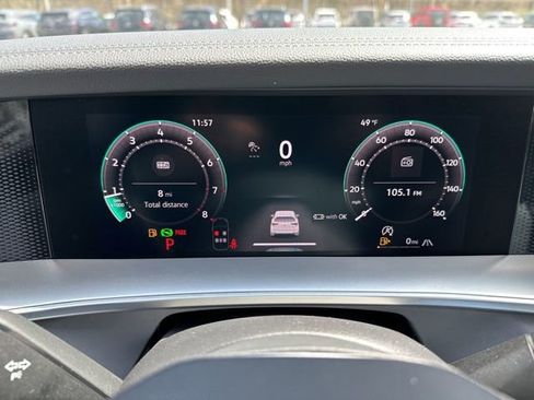 New 2026 Volkswagen Tiguan SE AWD/4WD image 17