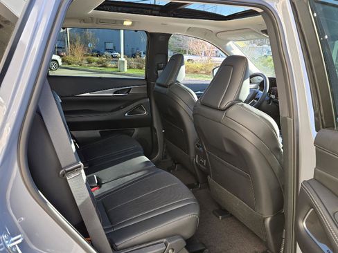 New 2026 INFINITI QX60 Luxe w/ Cargo Package AWD/4WD image 18