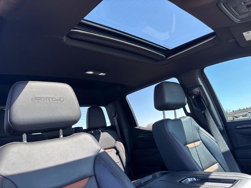 Used 2022 GMC Sierra 1500 AT4 w/ AT4 Premium Package image 36